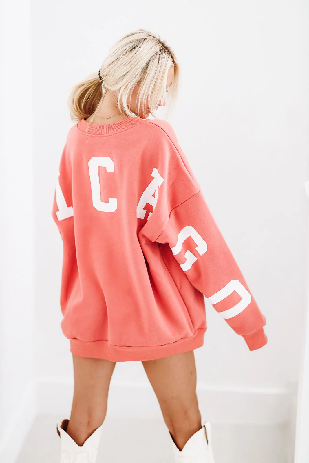 Chicago Varsity Retro Sweatshirt - Dusty Coral - Image 5