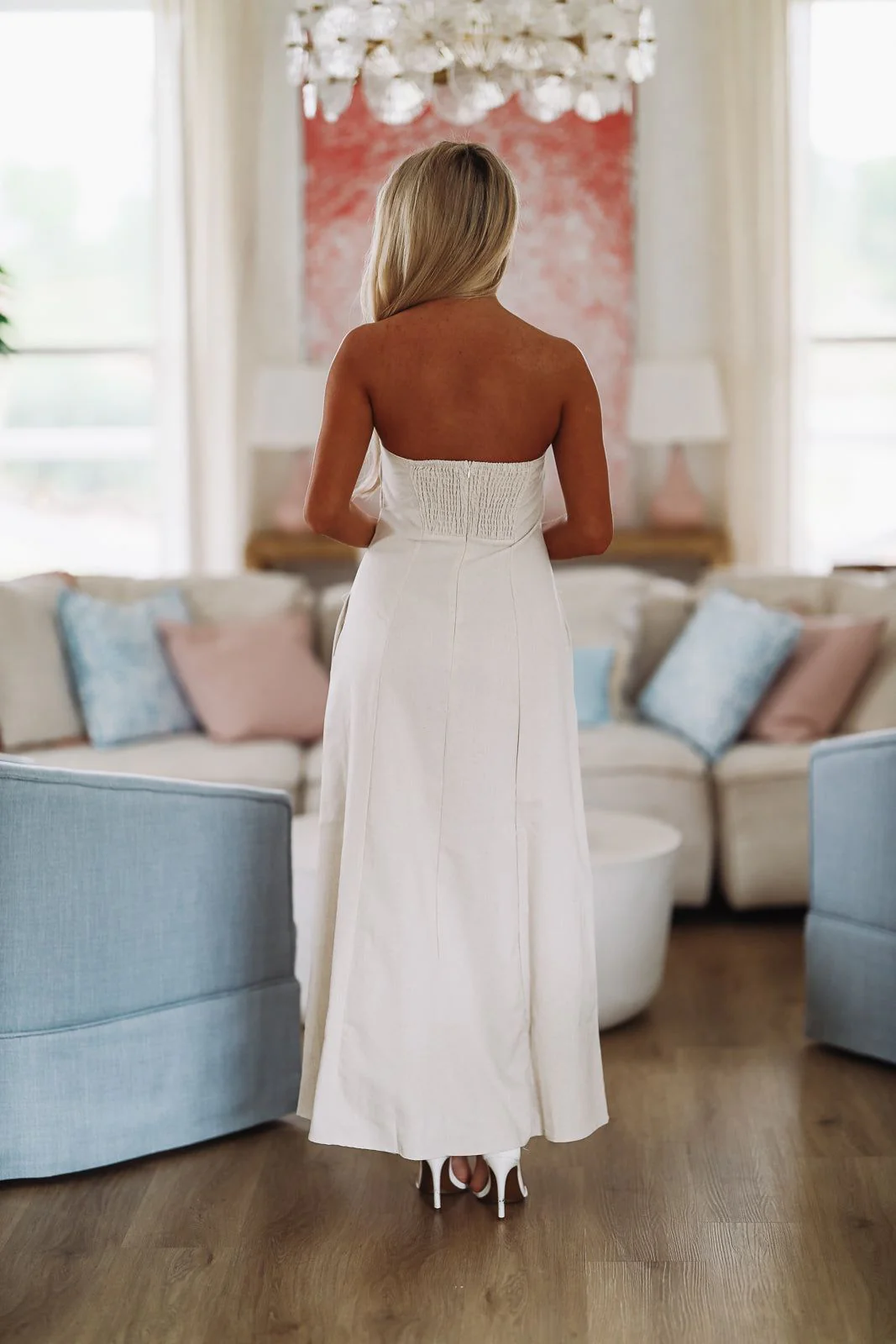 Classic in Linen Maxi Dress - Oatmeal - Image 4