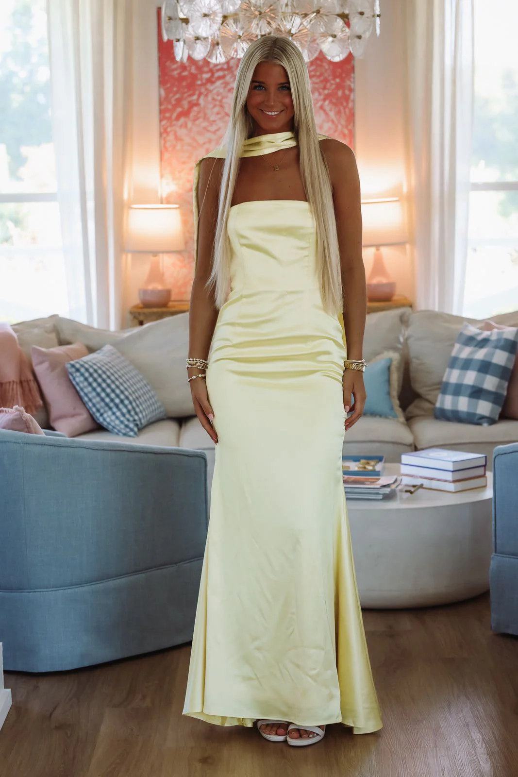 East End Elegance Maxi Dress - Yellow - Image 2